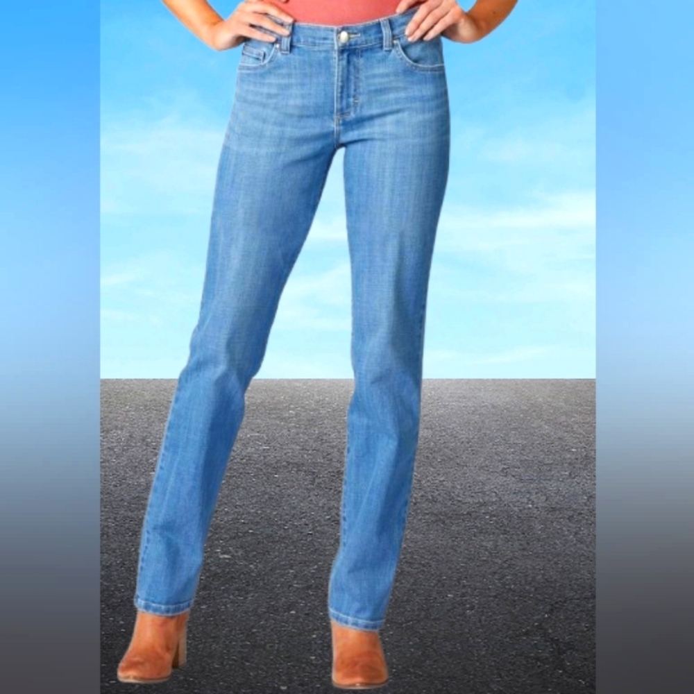 ๐ฃ Lee Ladies Light Wash Blue Jean๐ Boot Cut Denim Size 14 Petite ๐ ๐ Tags ๐